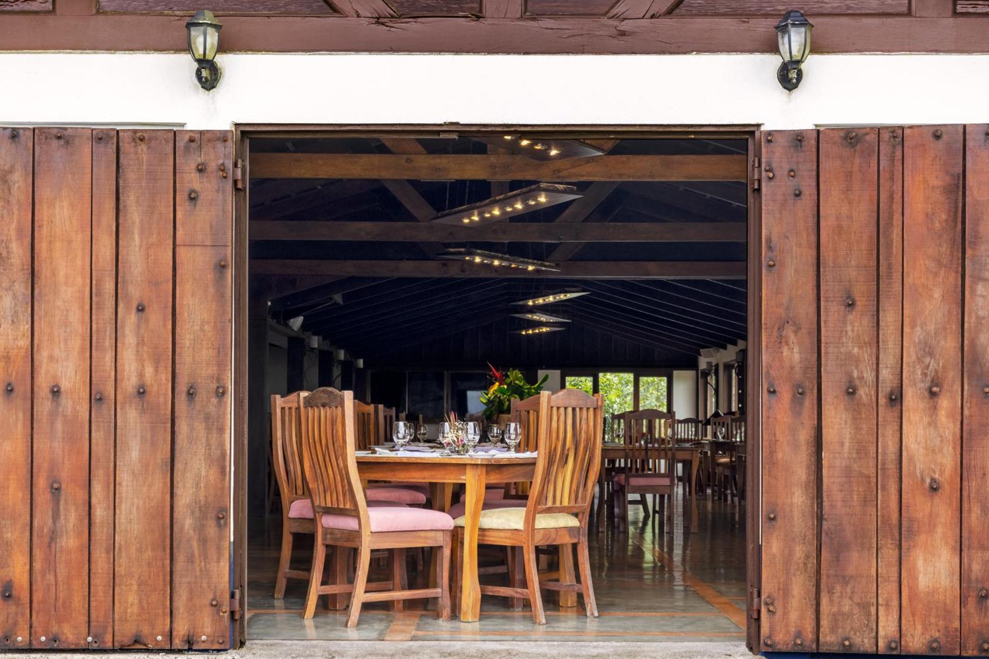 Villa Blanca Cloud Forest Hotel & Retreat San Ramón エクステリア 写真